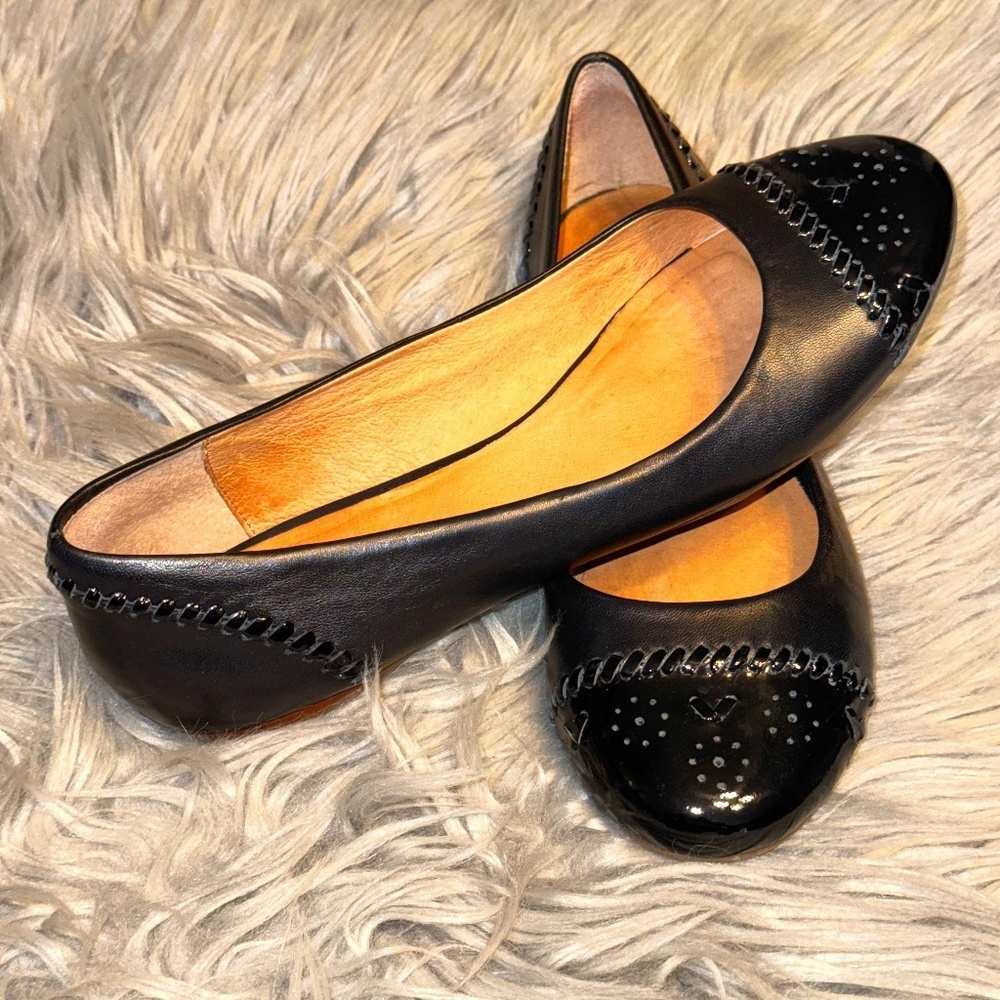 EUC Jack Rogers Delfino Black Leather Ballet Flats Size 9